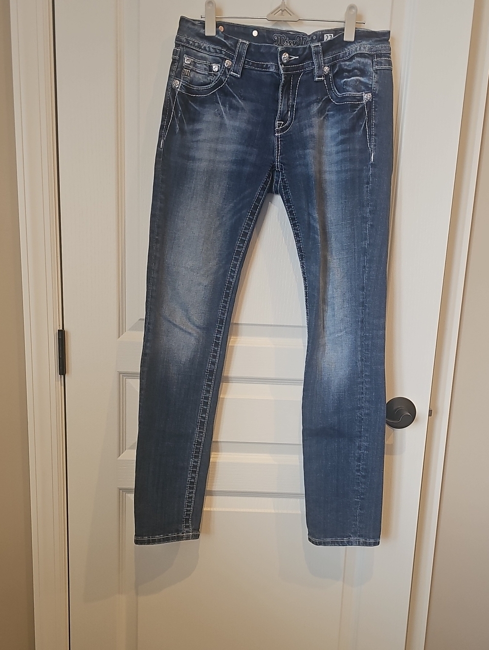 Miss Me Slim Skinny Jeans in Dark Blue Wash